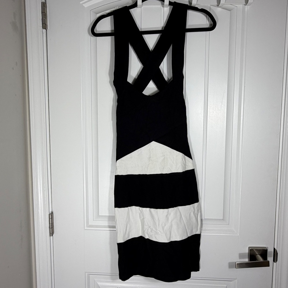 Sabora Black White Colorblock Crisscross Back Bodycon Mini Dress Large 4278D